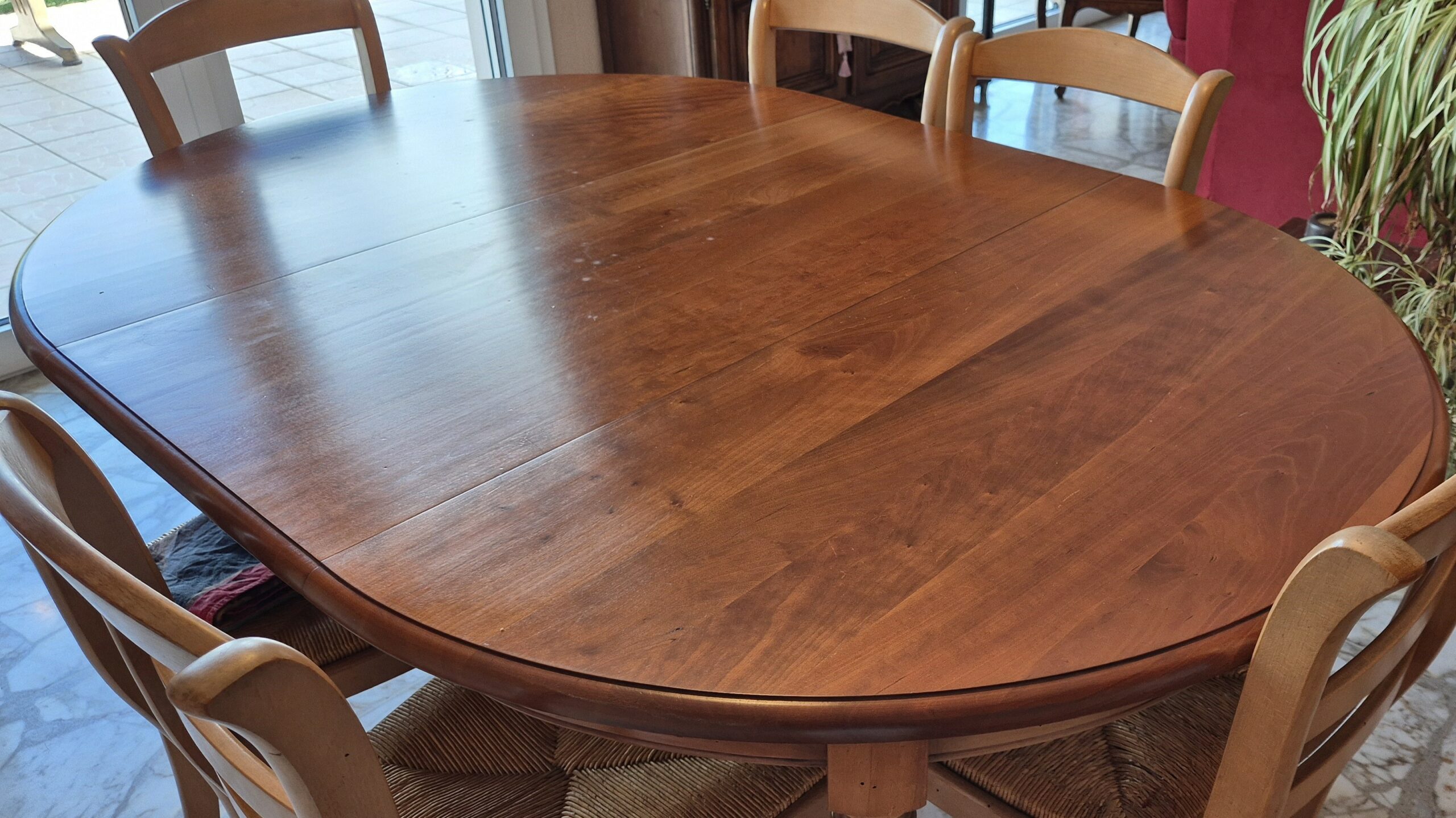 Table ovale à rallonges merisier + 6 chaises hêtre paillées – Image 2