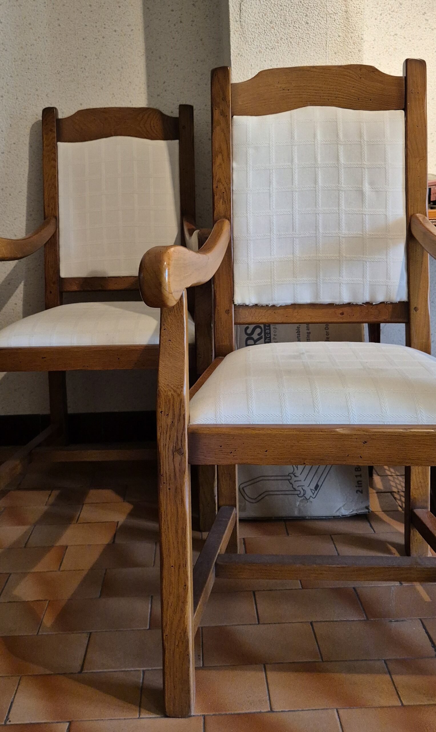 2 fauteuils rustiques chêne massif - style campagnard - mid XXe – Image 2